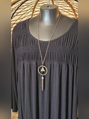 H&M Gold Tone Necklace - Harry Potter Vibe
